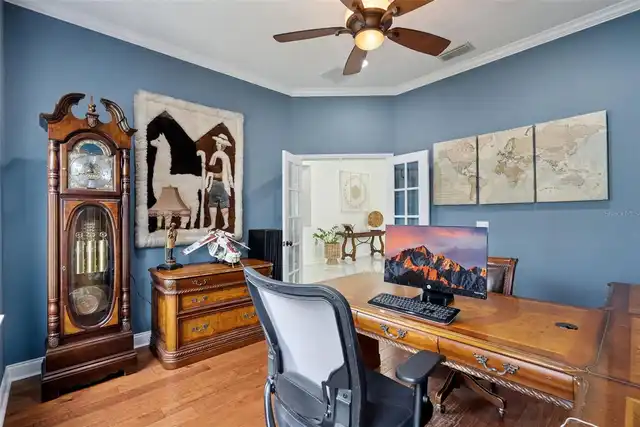 Listing Photo 8