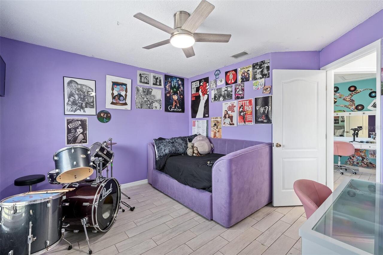 Listing Photo 33