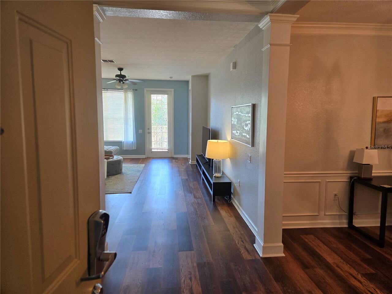 Listing Photo 12