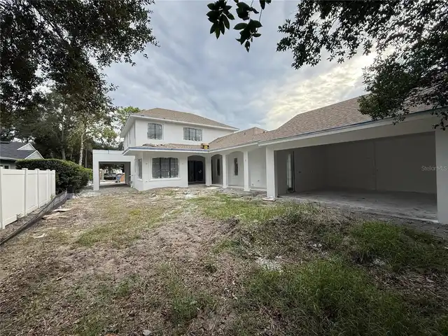 Listing Photo 12