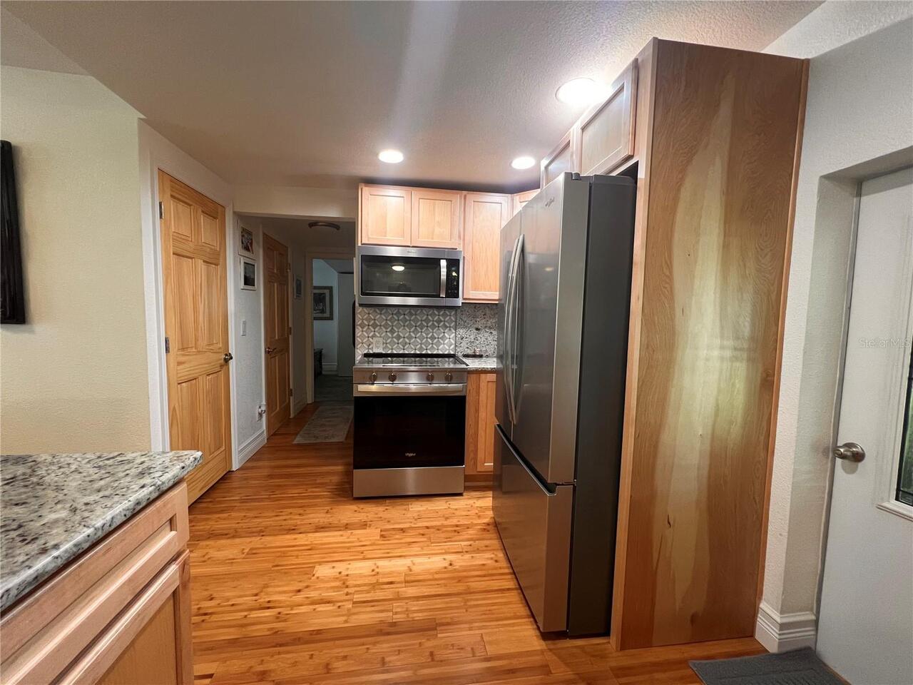 Listing Photo 34