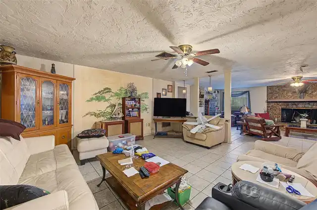 Listing Photo 23