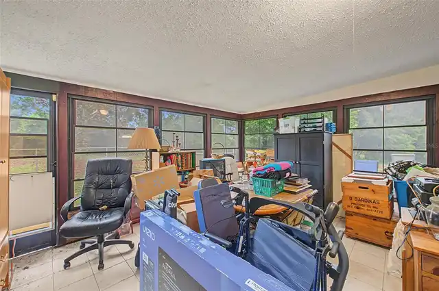 Listing Photo 38