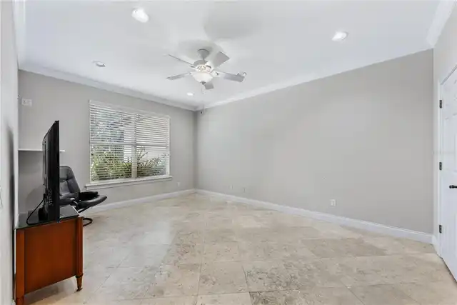 Listing Photo 35