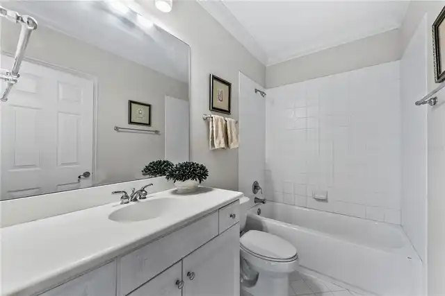 Listing Photo 44