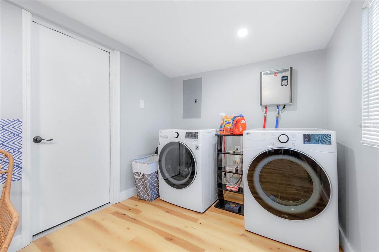 Listing Photo 9