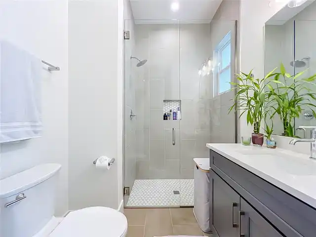 Listing Photo 25