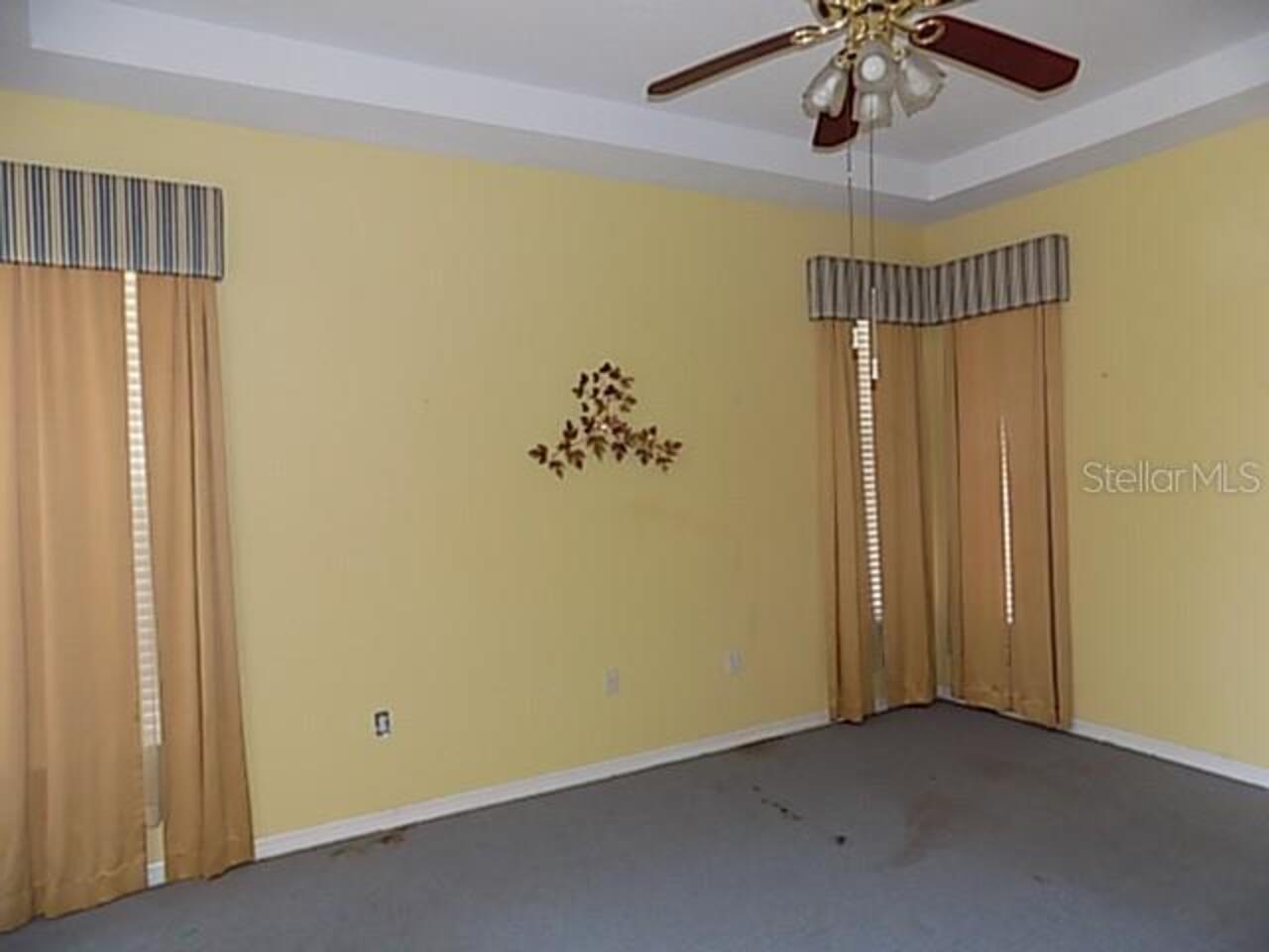 Listing Photo 10