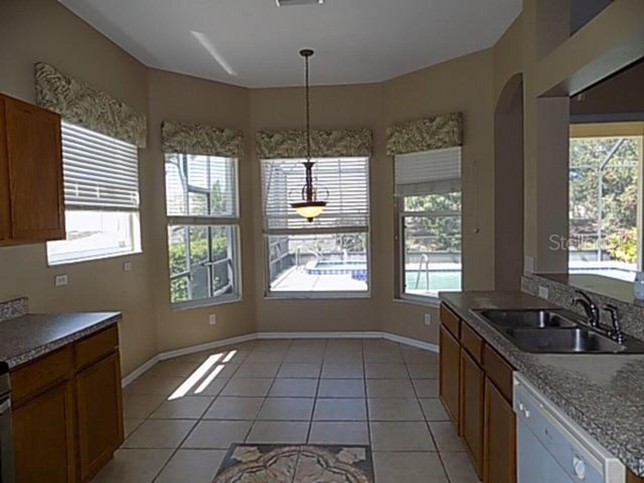 Listing Photo 16