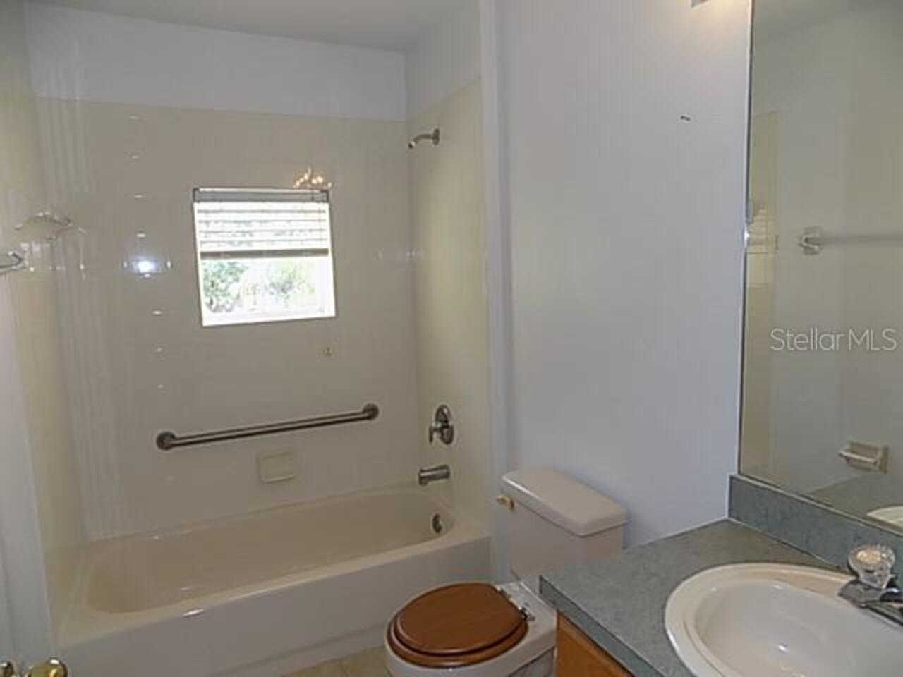 Listing Photo 22
