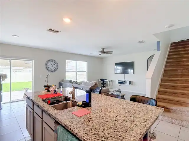 Listing Photo 7