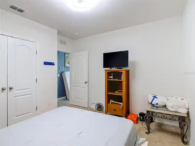 Listing Photo 35