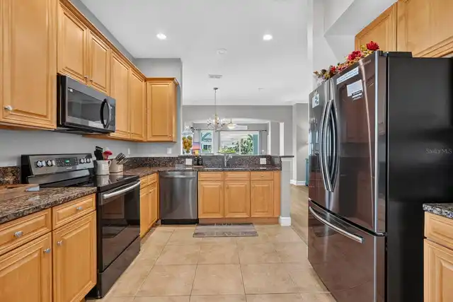 Listing Photo 18