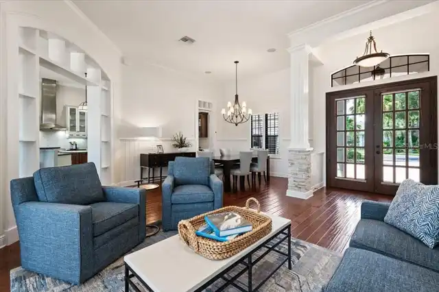 Listing Photo 6