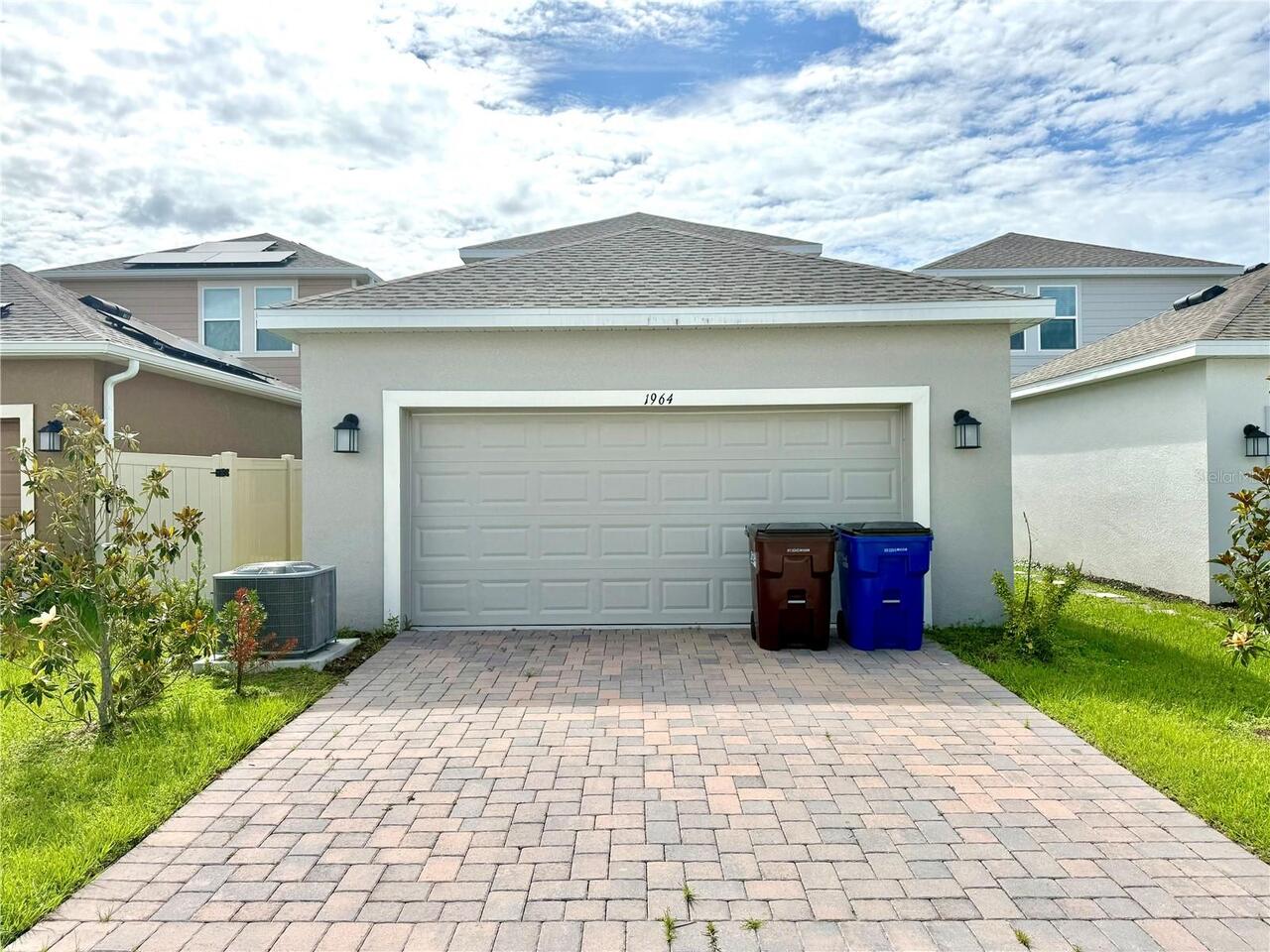 Listing Photo 9