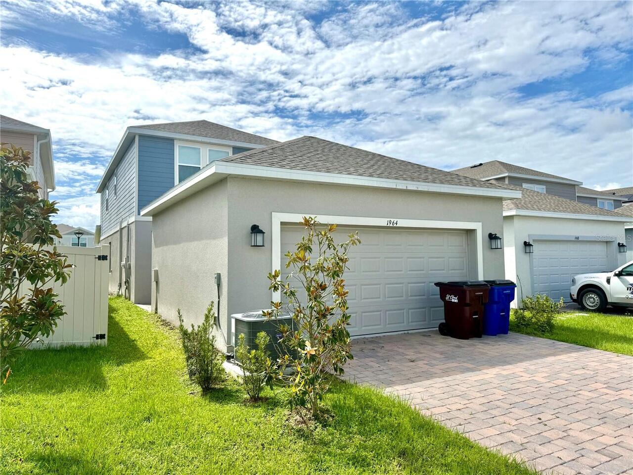 Listing Photo 11
