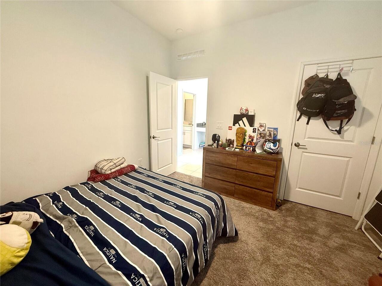 Listing Photo 24