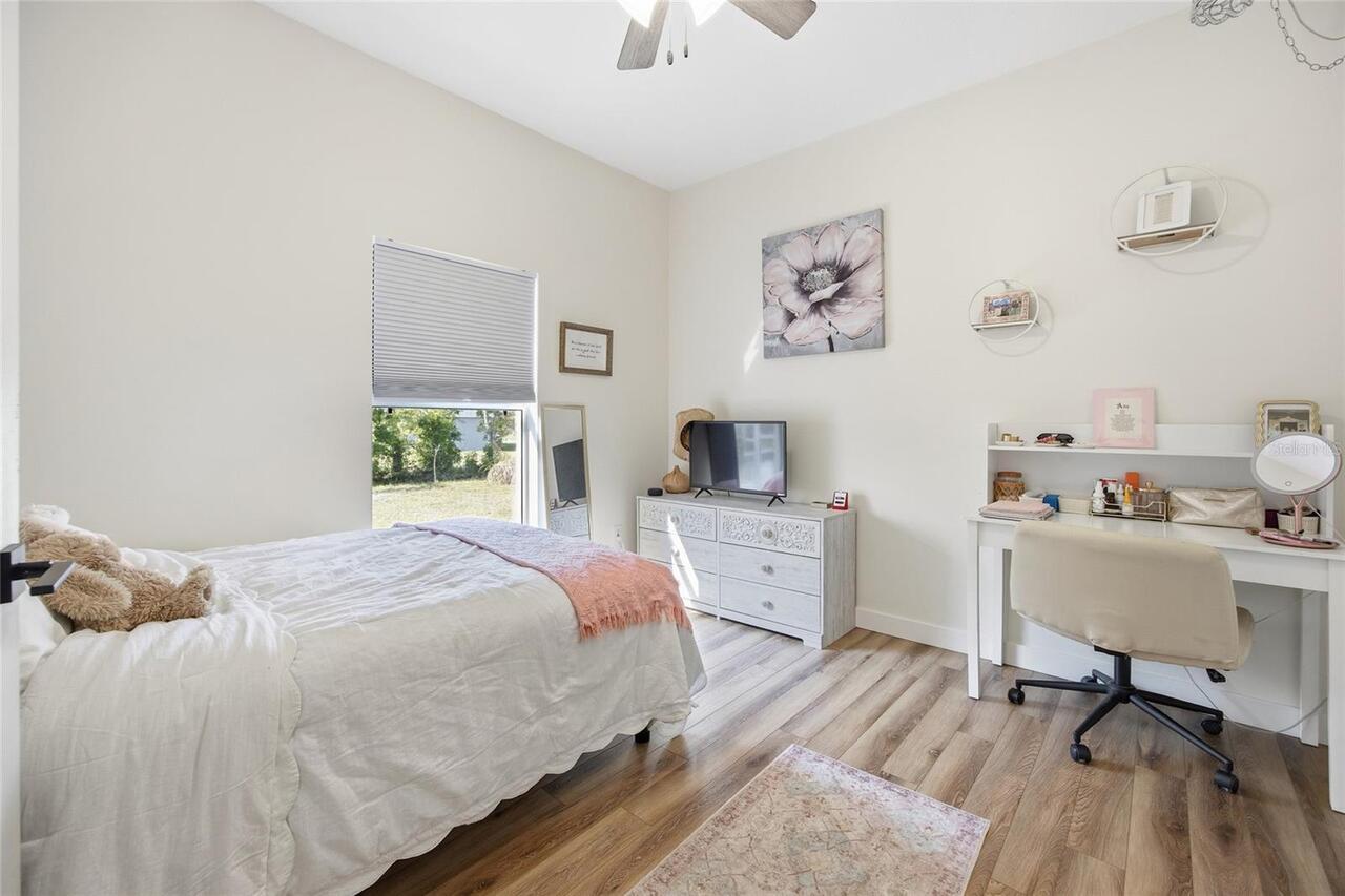 Listing Photo 23