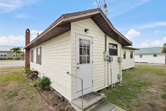 Listing Photo 6