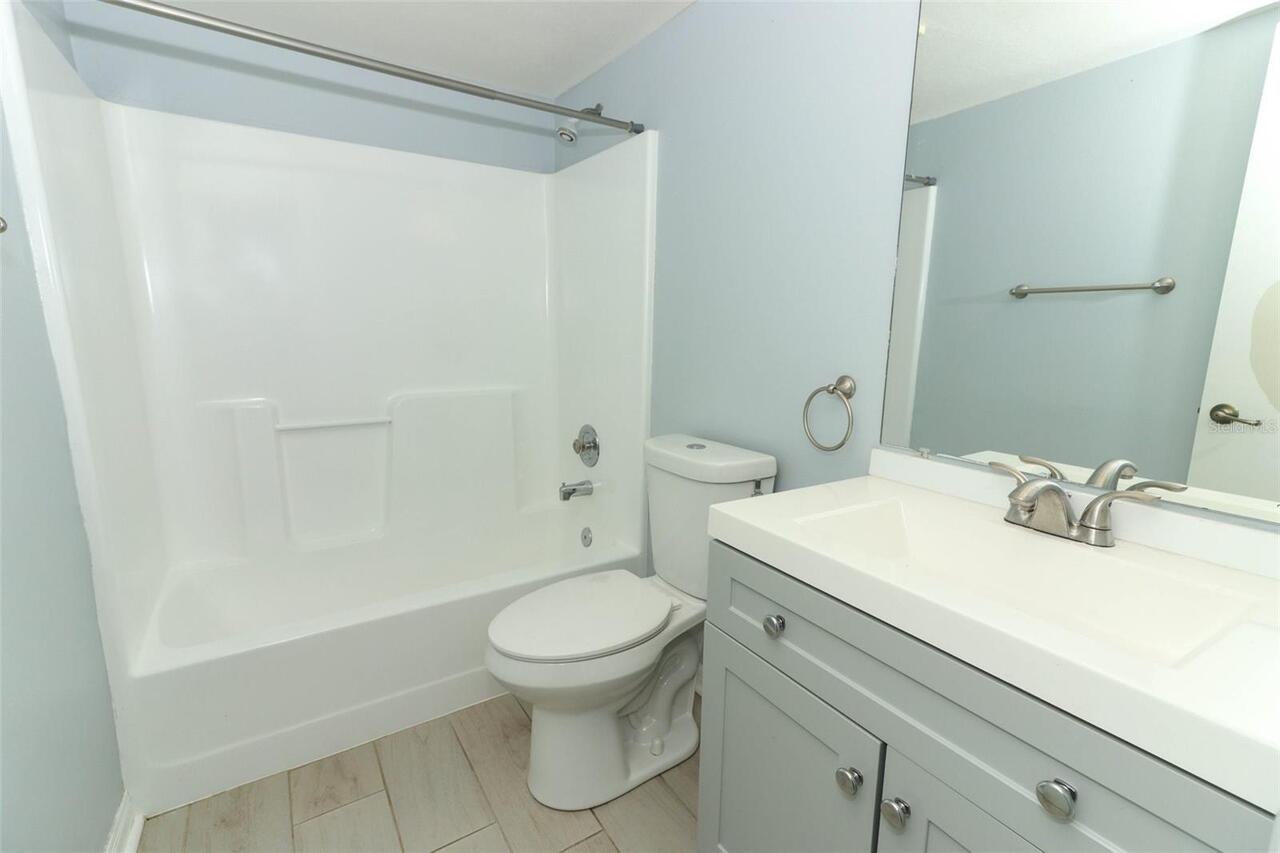 Listing Photo 24