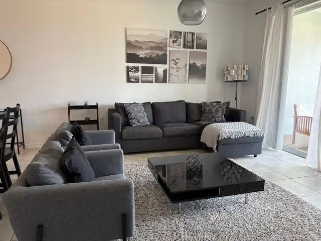 Listing Photo 7