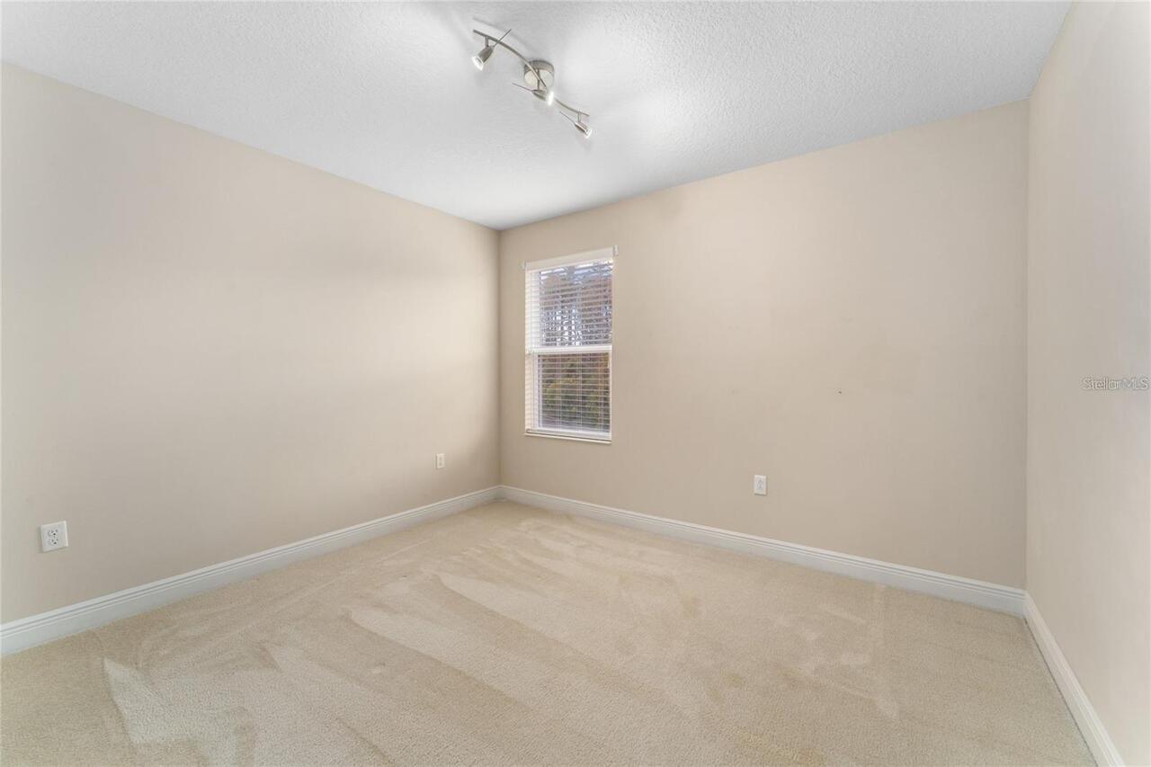 Listing Photo 28