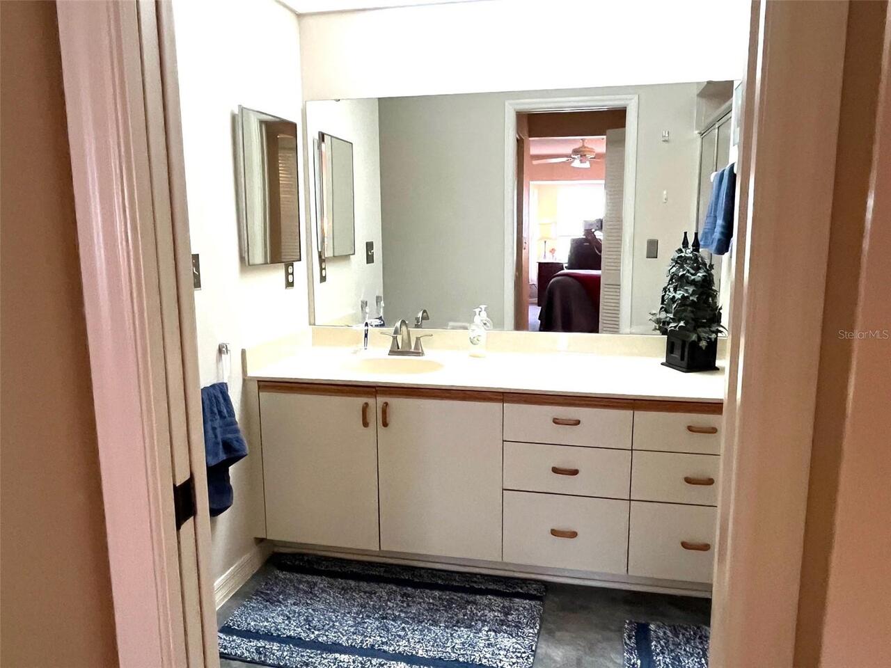Listing Photo 28