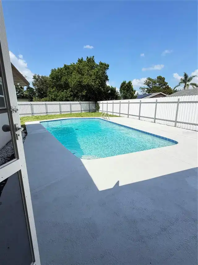 Listing Photo 24