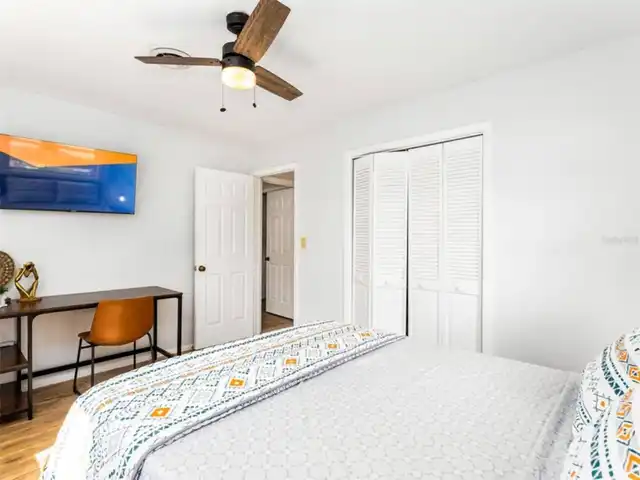 Listing Photo 20