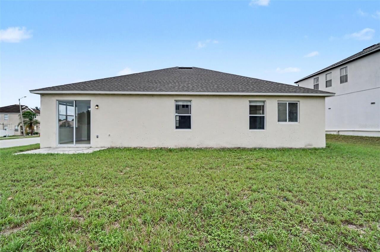 Listing Photo 15