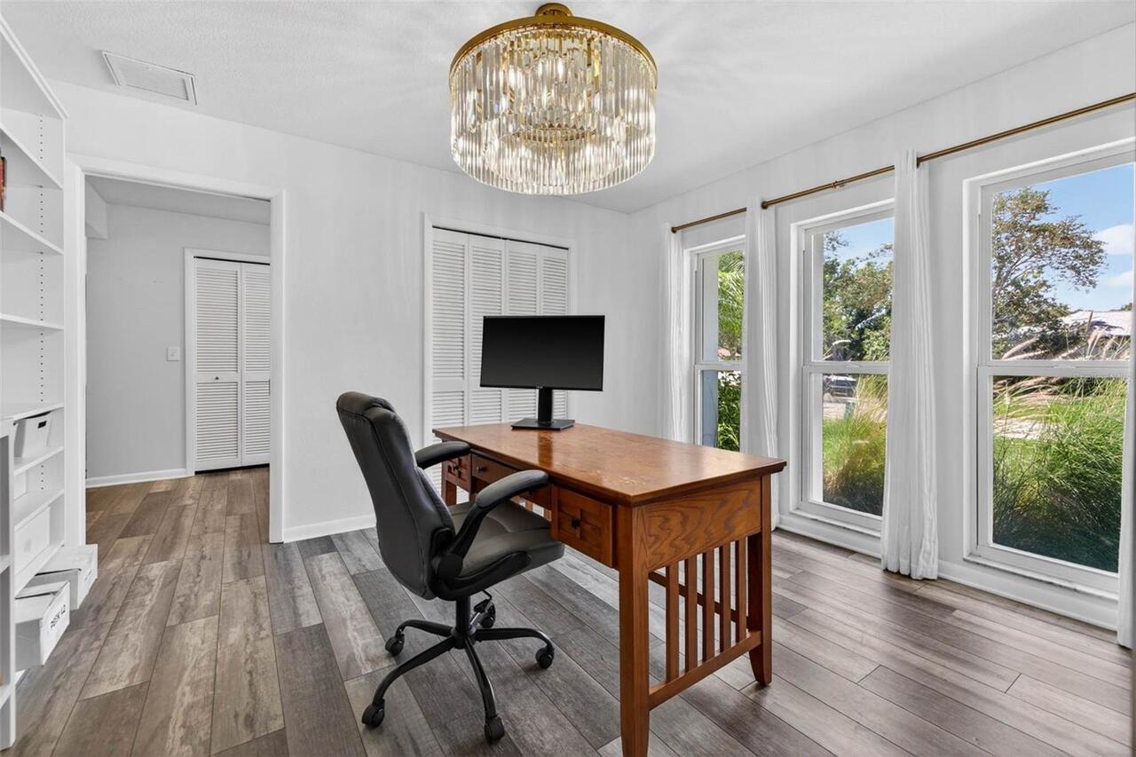 Listing Photo 15