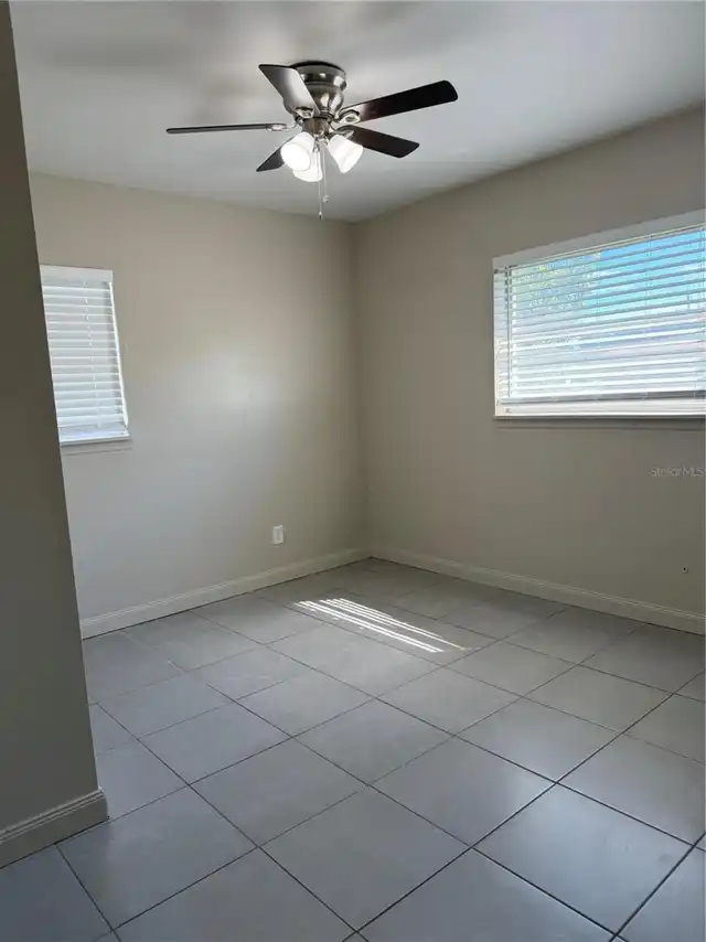Listing Photo 8
