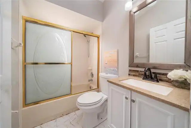 Listing Photo 16
