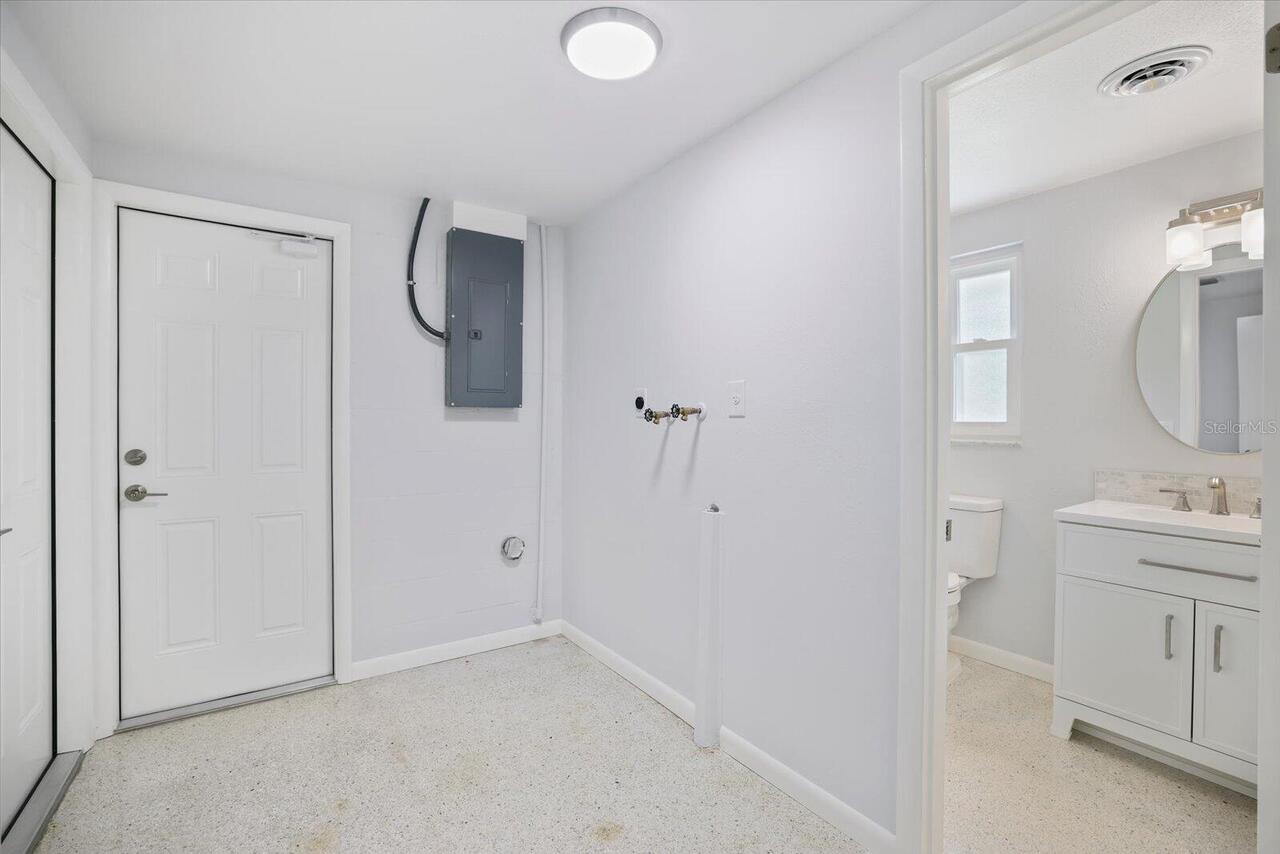 Listing Photo 10