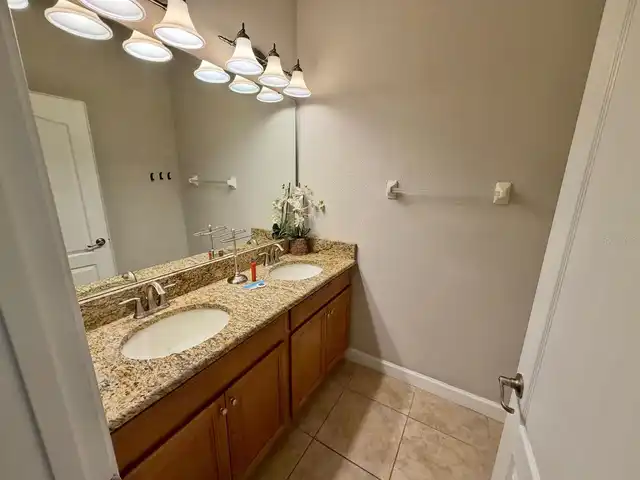 Listing Photo 25
