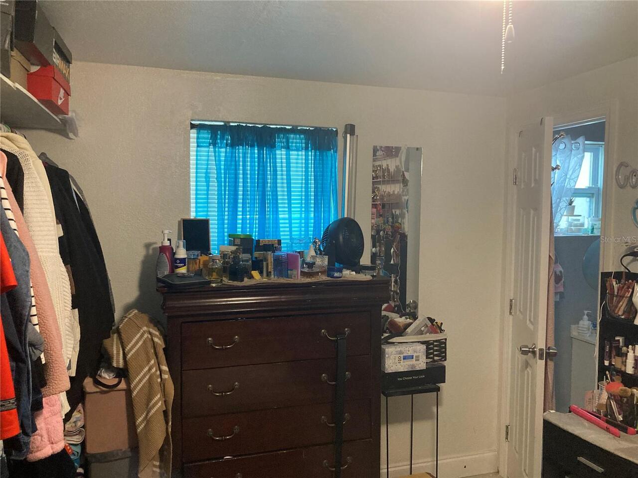 Listing Photo 11