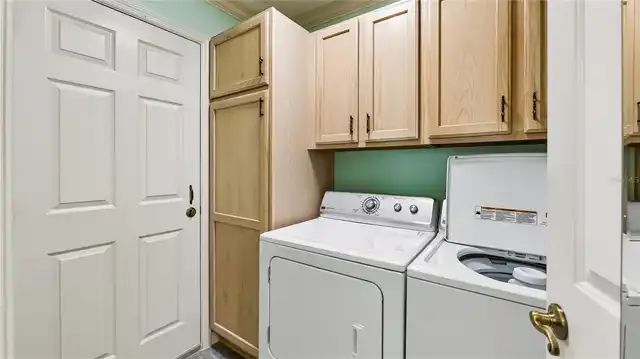 Listing Photo 19