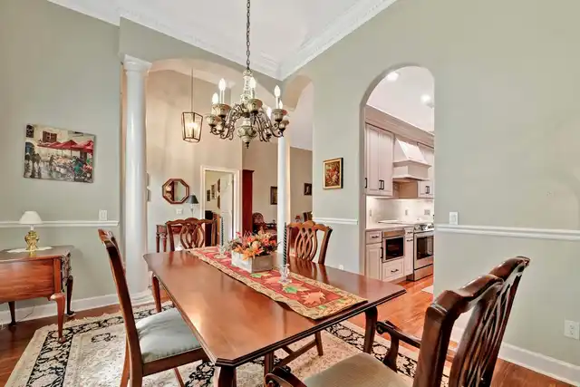 Listing Photo 8