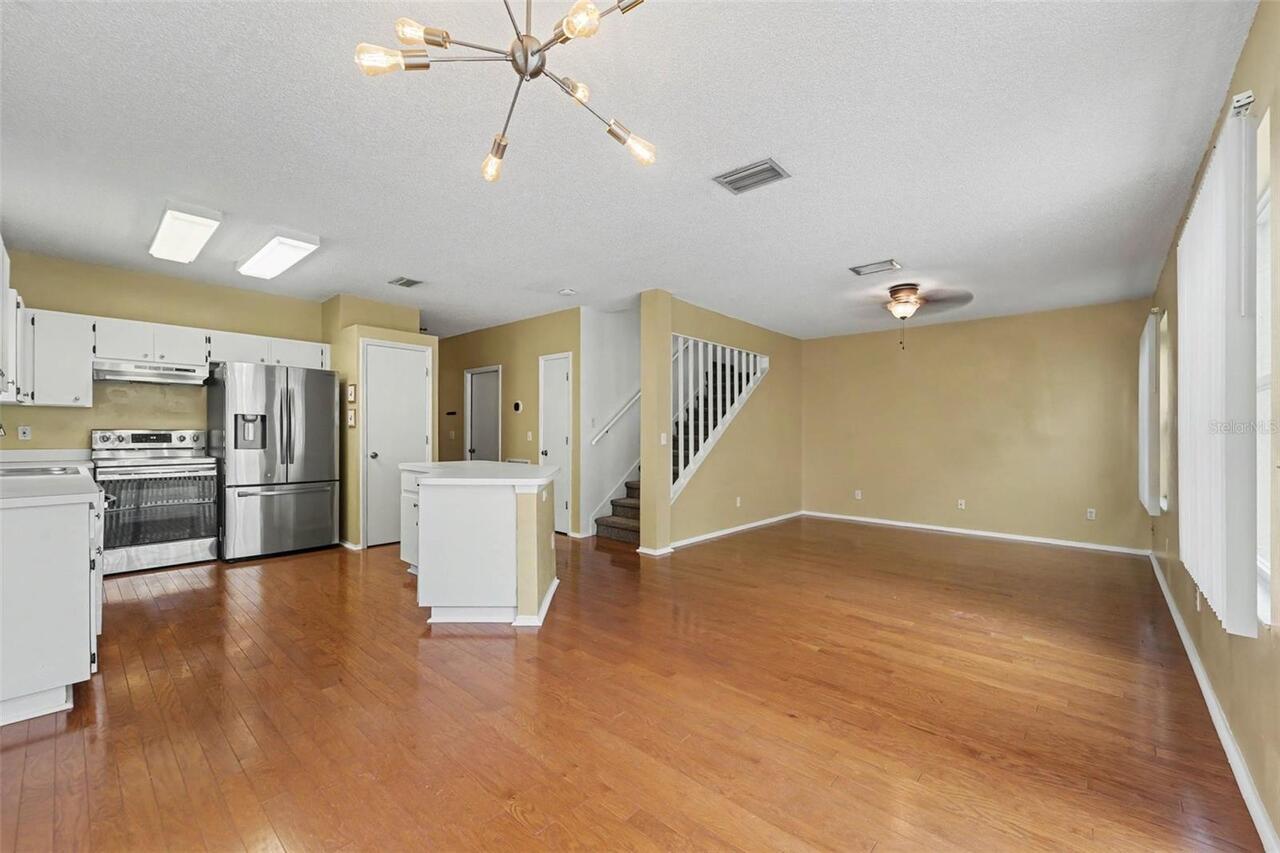 Listing Photo 9