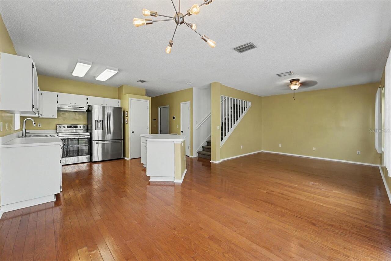 Listing Photo 14