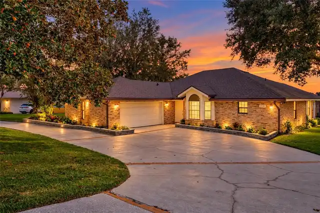 3BR, Home, 2BA, $865,000
Read More