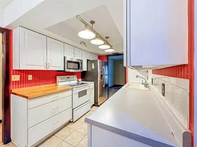 Listing Photo 23