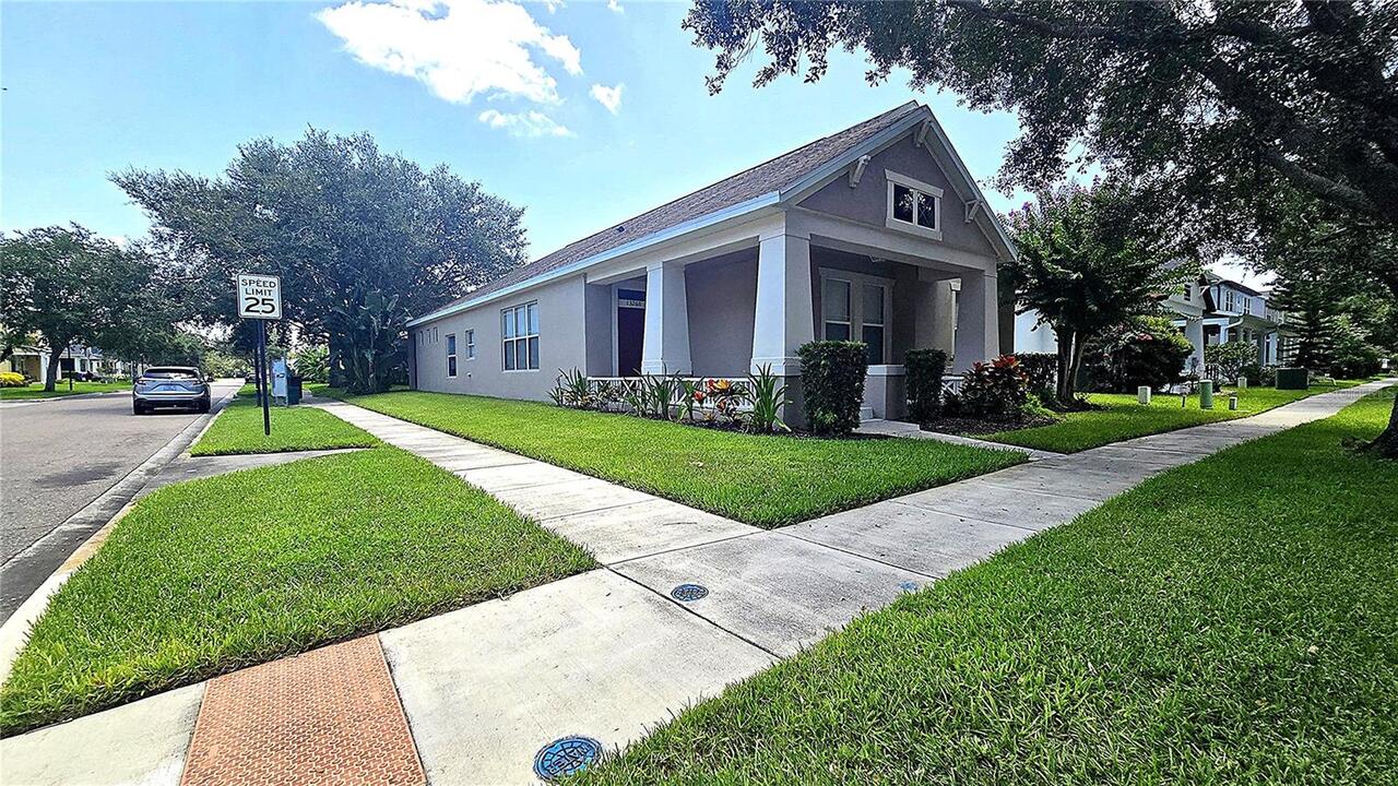 Listing Photo 12