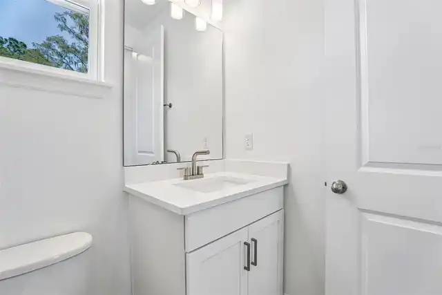 Listing Photo 44