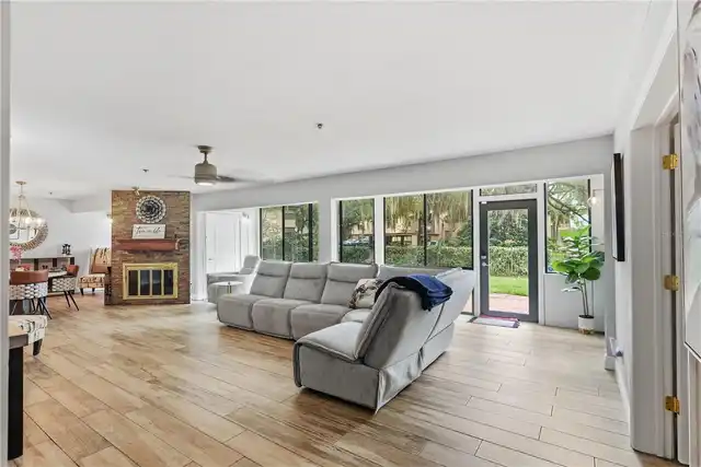 Listing Photo 15