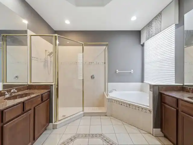 Listing Photo 20