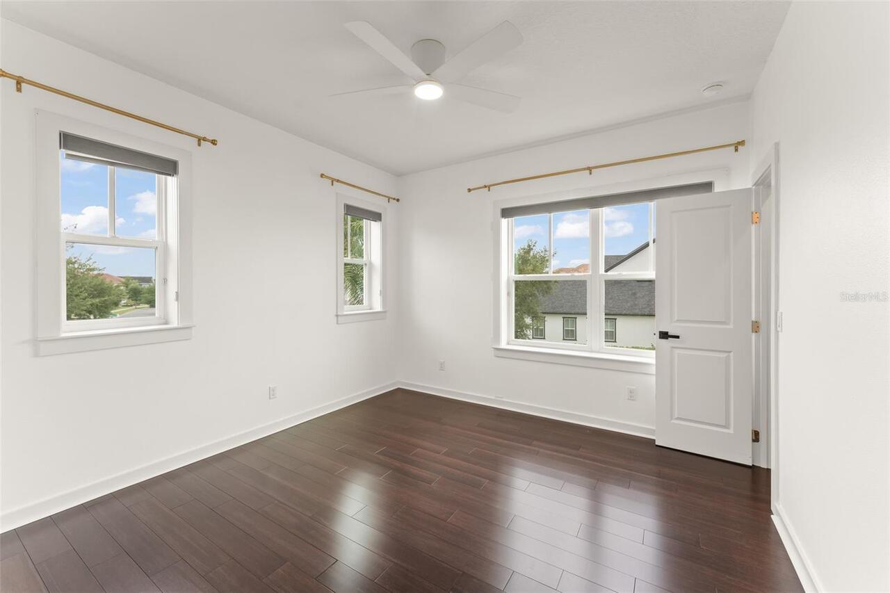 Listing Photo 32