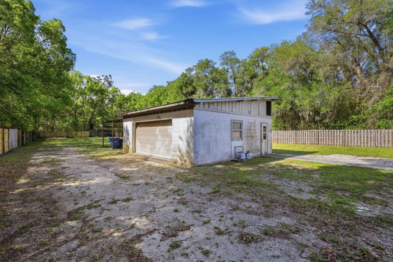 Listing Photo 5