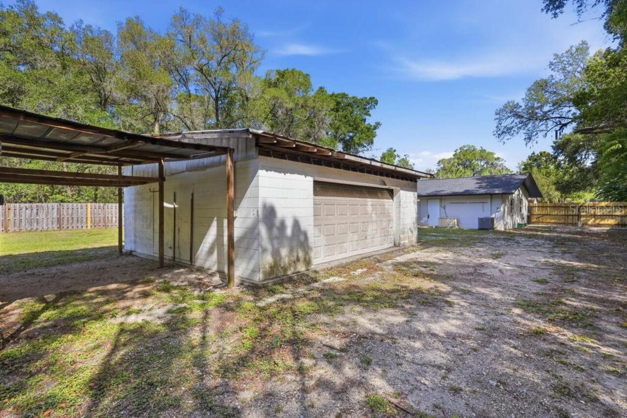Listing Photo 17