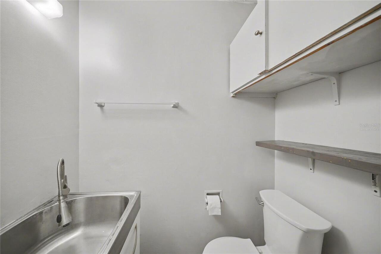 Listing Photo 14